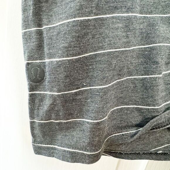 Lululemon Time To Restore Short Sleeve Short Serve Stripe Heathered Gray Tee 6 - Picture 4 of 8